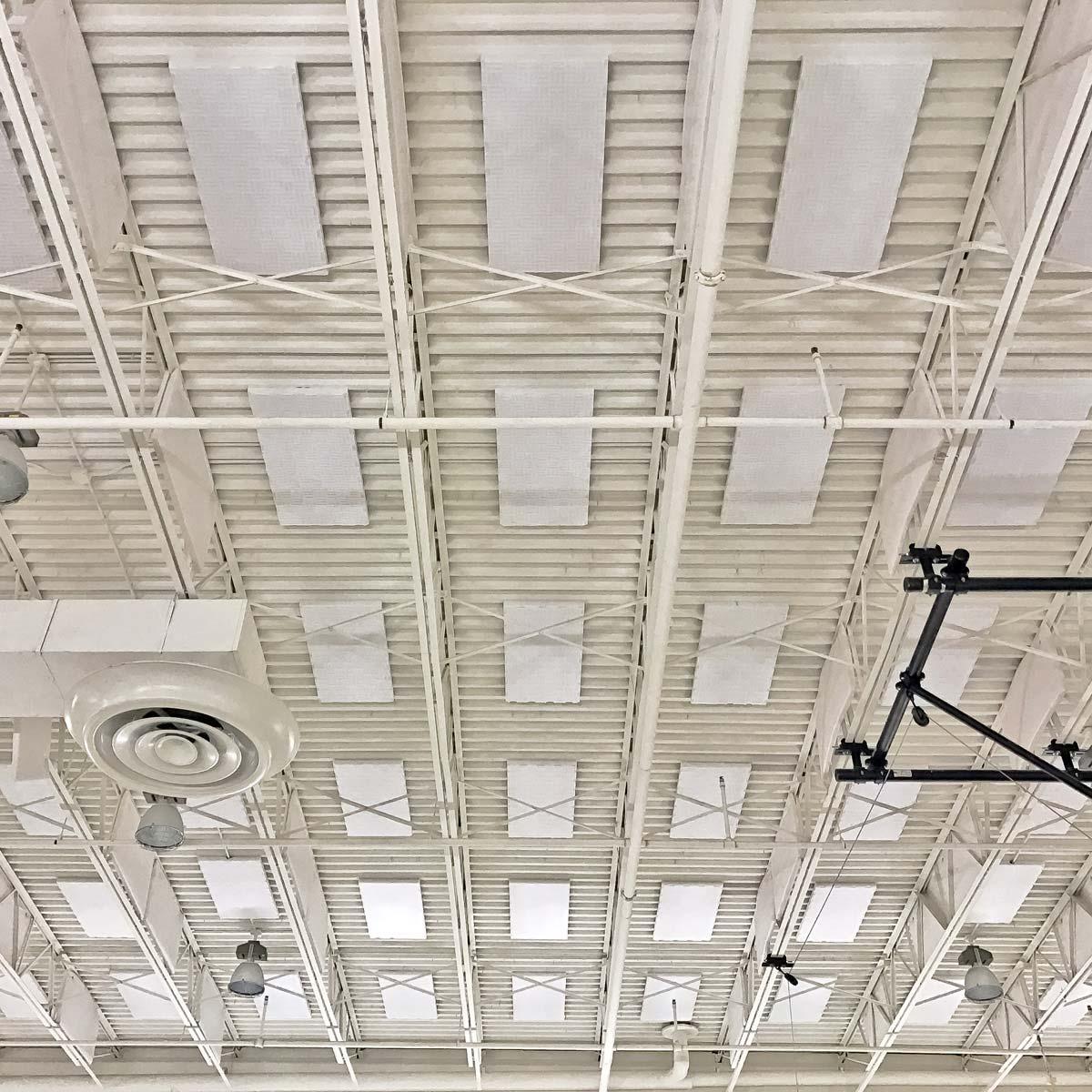 Bon Air United Methodist Church uses Sonex® Valueline acoustical foam and AlphaEnviro® PVC baffles to reduce the reverberation time in their gymnasium.