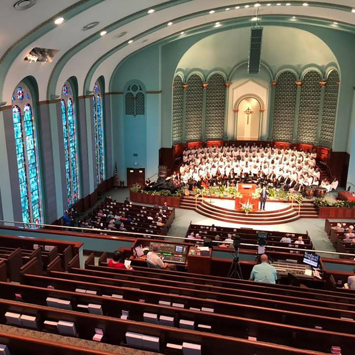 A fabric stretch system was installed at the First Baptist Church of Pensacola to treat the acoustics.