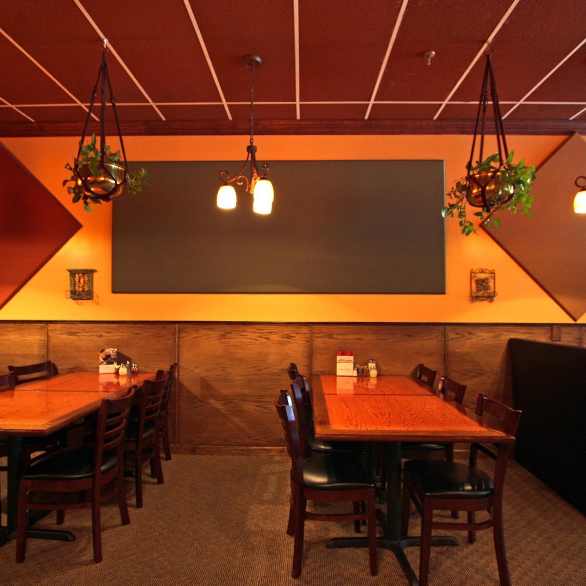 Giovanni wanted to add color, shape and acoustic control using AlphaSorb® acoustic wall panels.