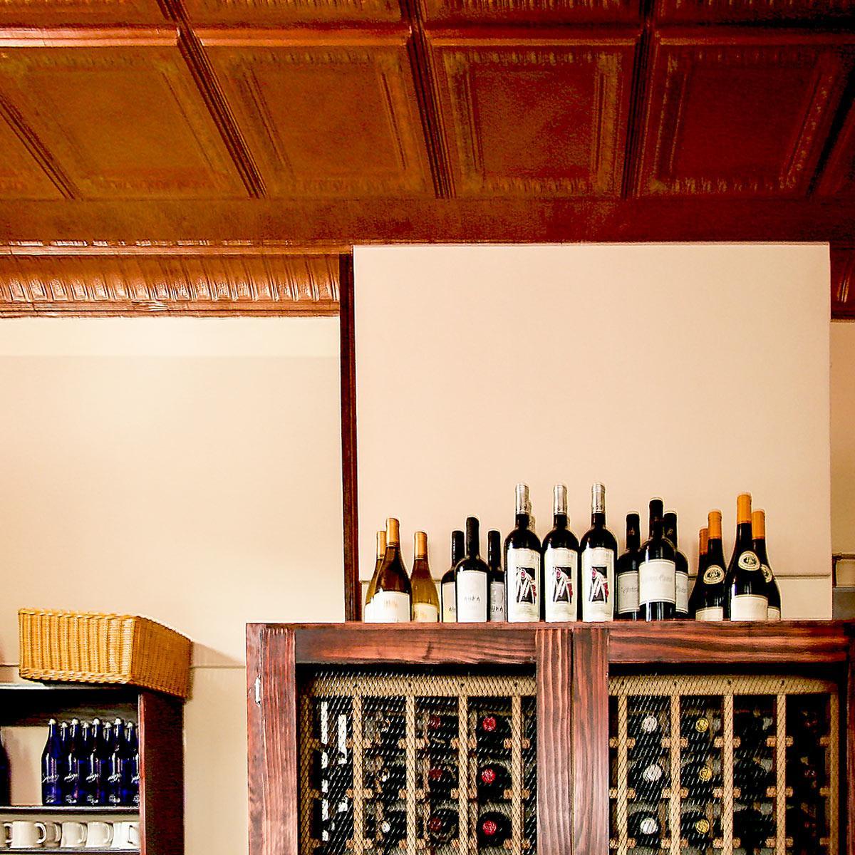 Fabric wrapped panels at Mint Restaurant reduce reverberation.