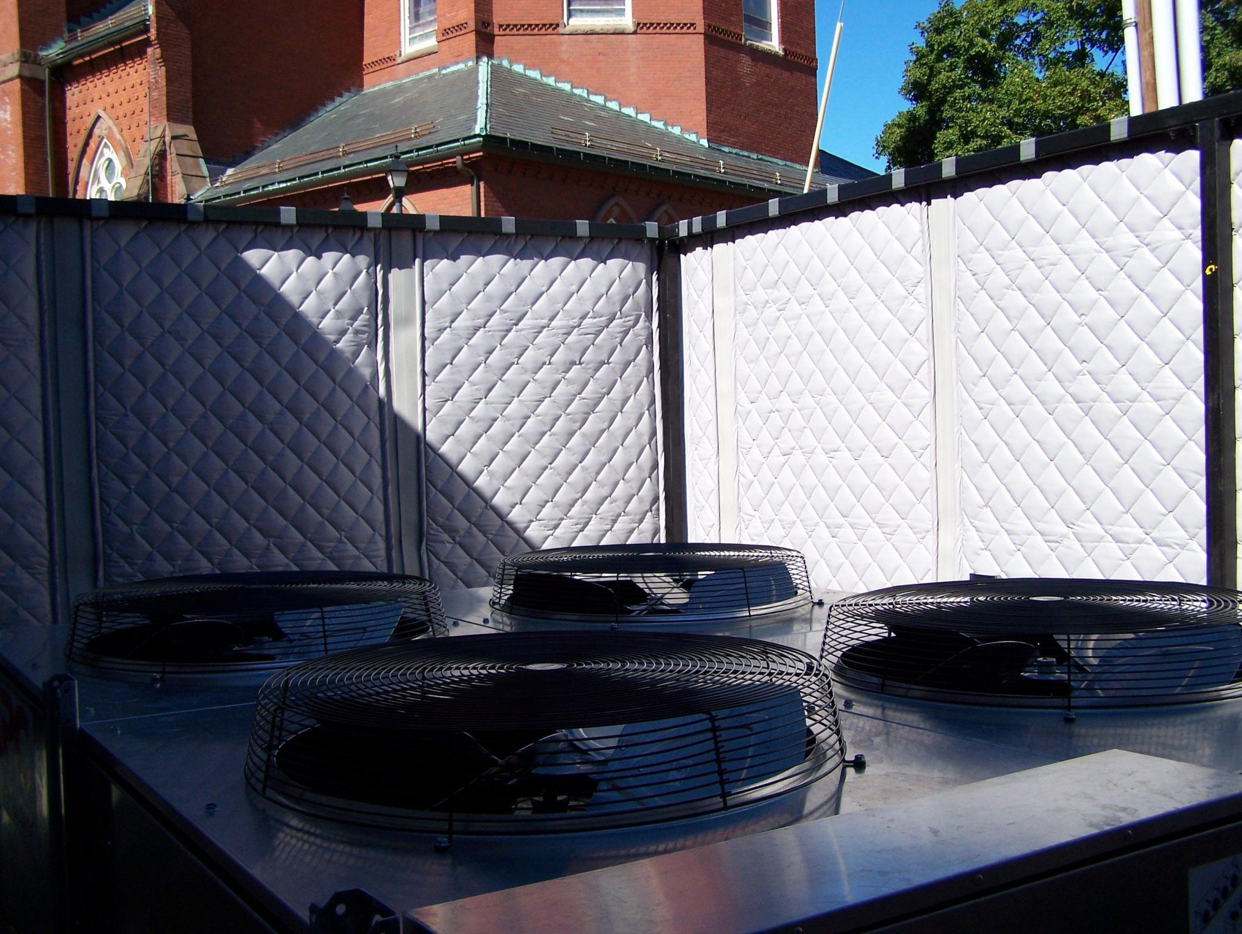 Reduce Outdoor Noise with a Sound Blocking Fence