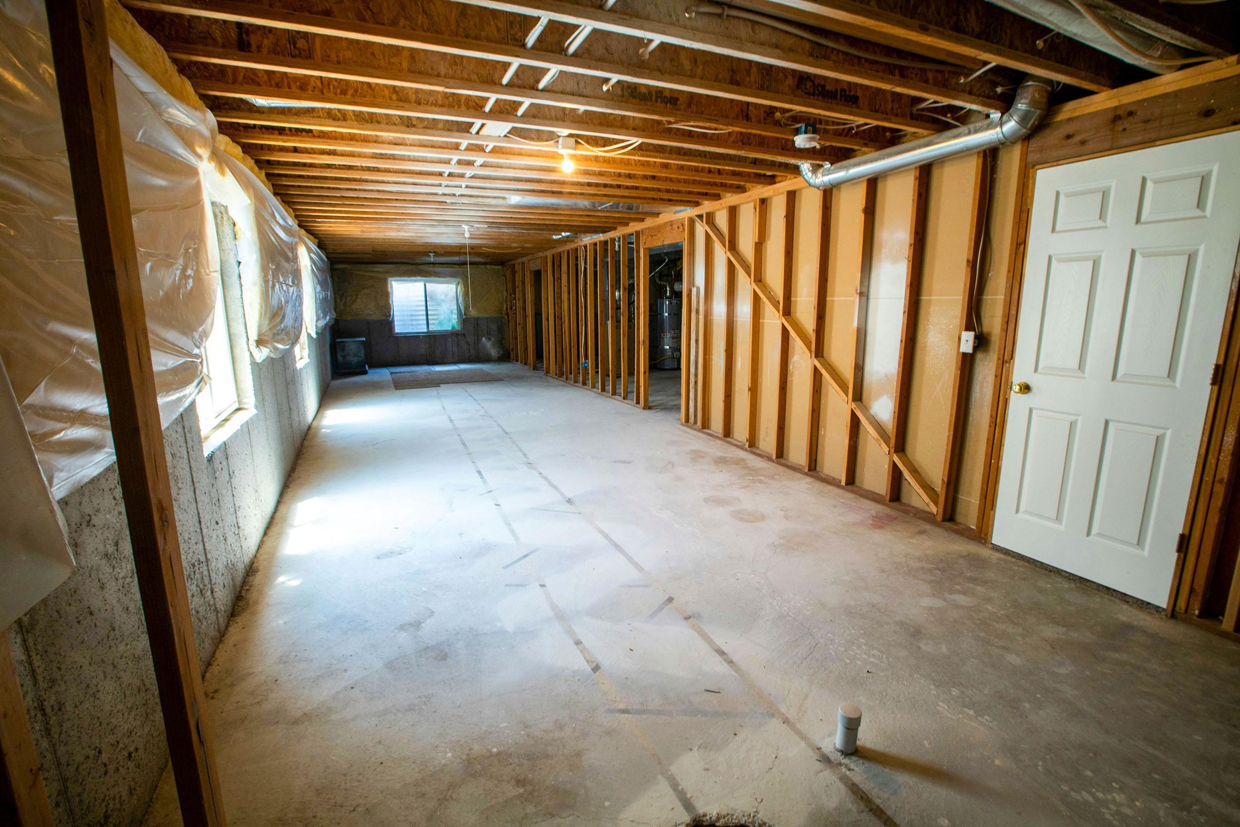 Photo of an unfinished basement by Real Twin Photos via Unsplash