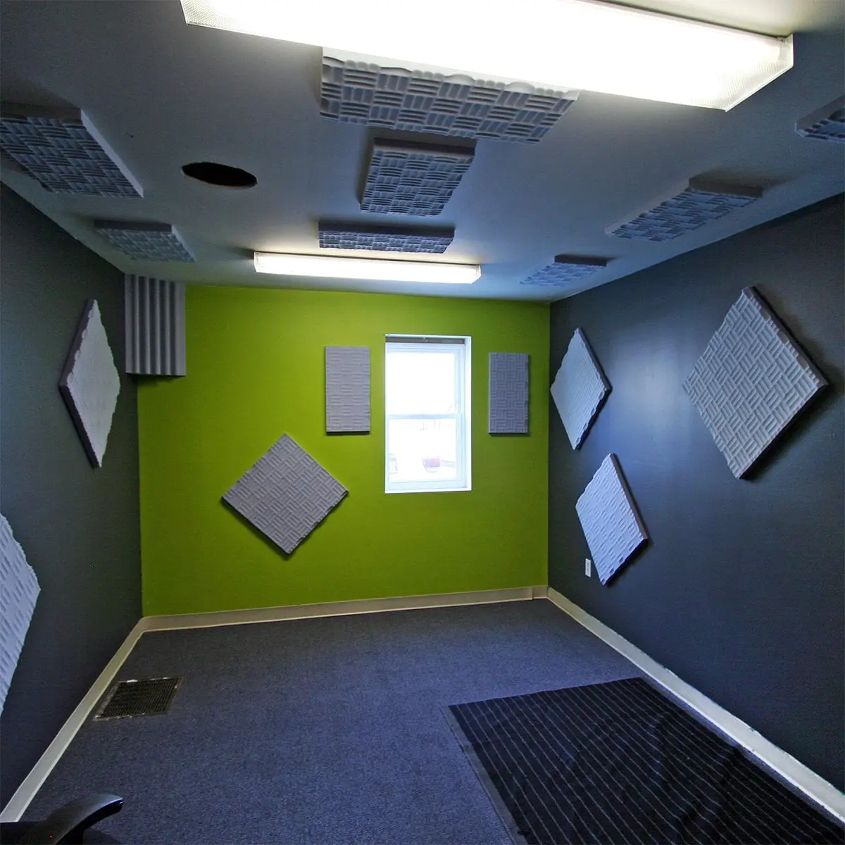 How To Soundproof A Studio Room